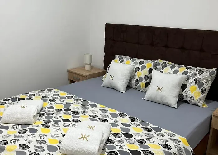 Hn Lux & * Veliko Gradište